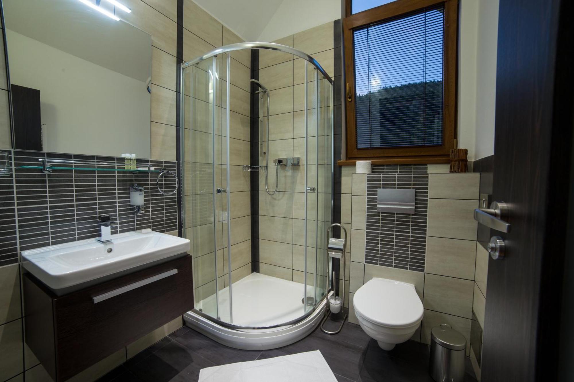 Hotel Daro Banska Stiavnica Phòng bức ảnh
